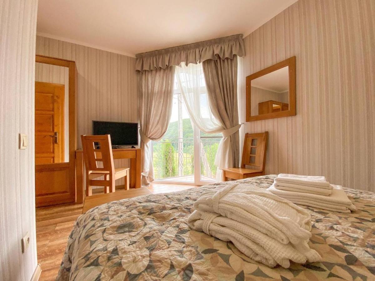 Mini Hotel Solnce Karpat Polyana  Extérieur photo