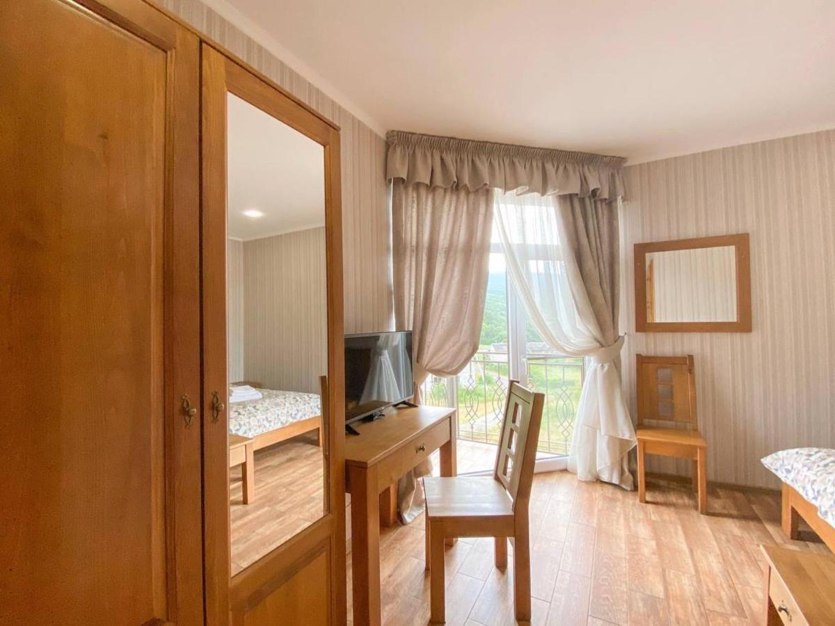 Mini Hotel Solnce Karpat Polyana  Extérieur photo