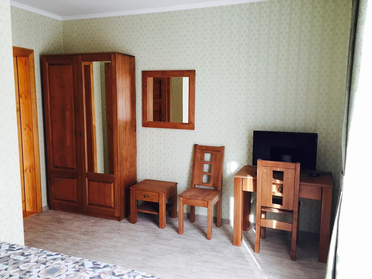 Mini Hotel Solnce Karpat Polyana  Extérieur photo