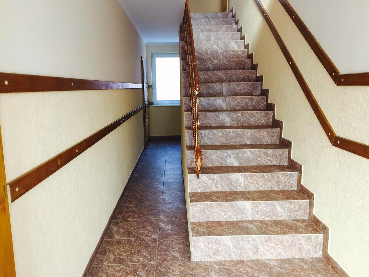 Mini Hotel Solnce Karpat Polyana  Extérieur photo